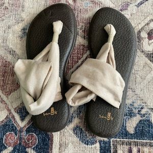 Sanuk Yoga Mat Sandals